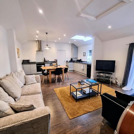 No.1 Bloom Apartments, Bath Esterno foto