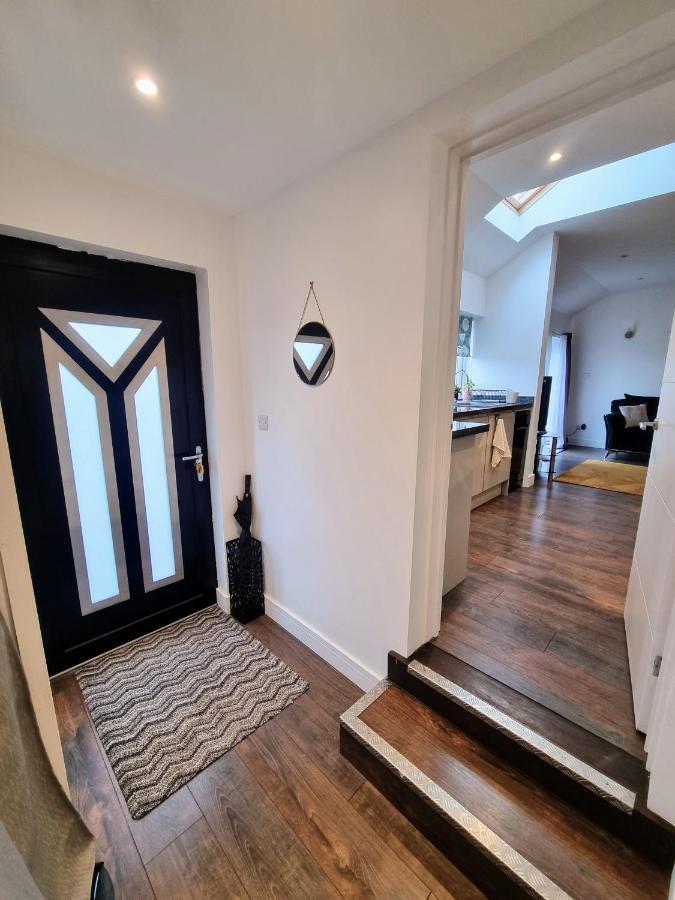 No.1 Bloom Apartments, Bath Esterno foto